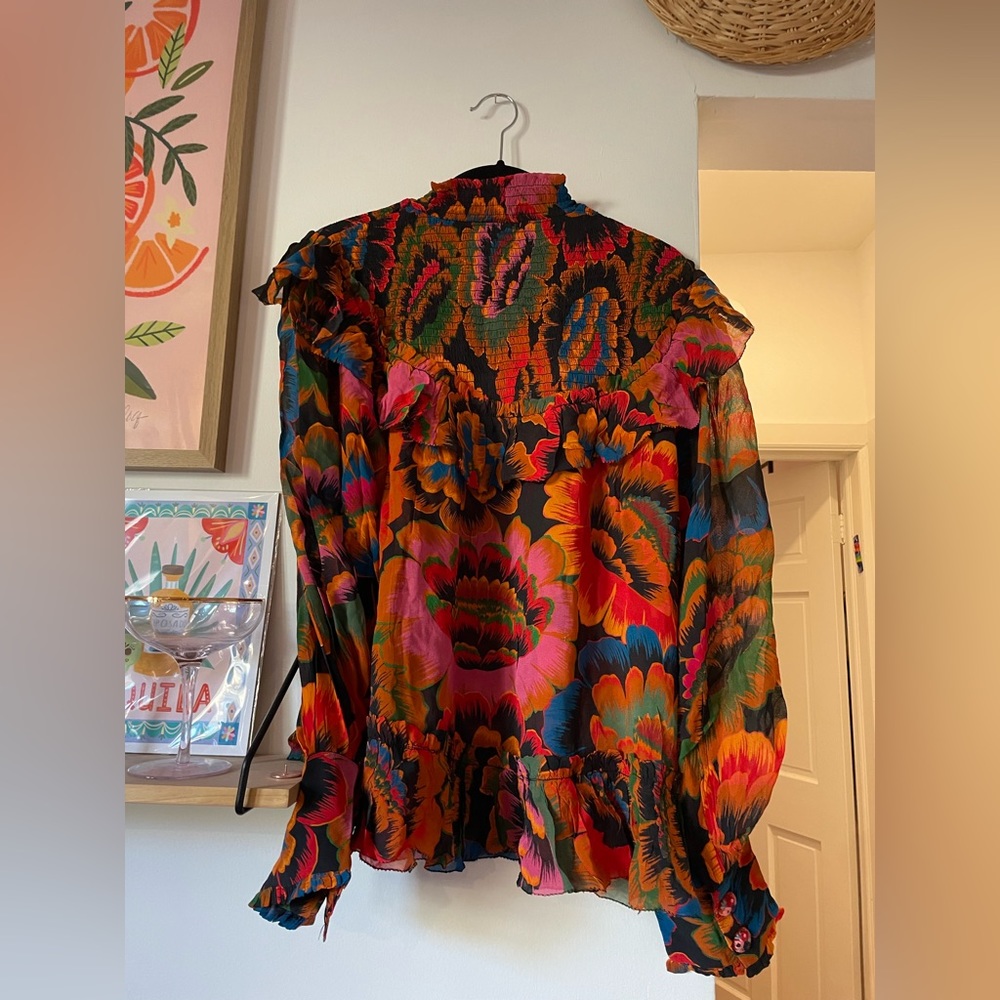 Farm Rio Colorful Flowers Blouse Size M NWT